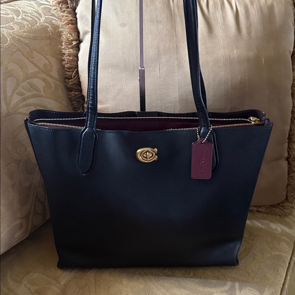 Coach Willow Tote Bag Brass/ Black preowned